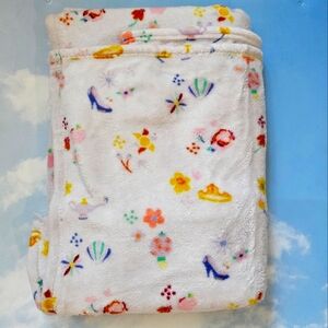 Disney Collection Disney Princess Colorful Blanket Fuzzy Blanket Fleece Blanket